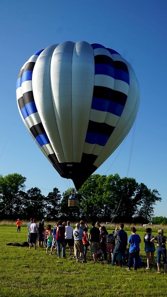 tethered hot air balloon ride